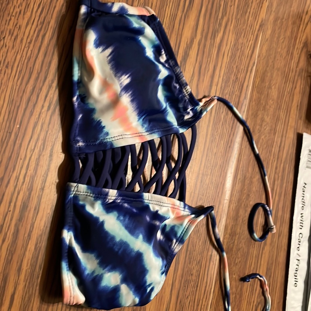 Bathing suit top